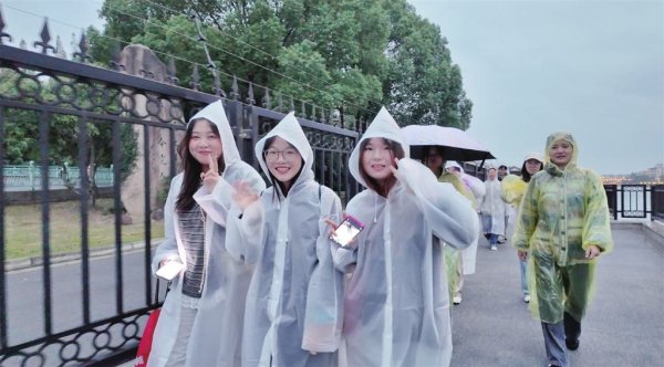 恒瑞行配资 千名青年沉浸式体验古城魅力